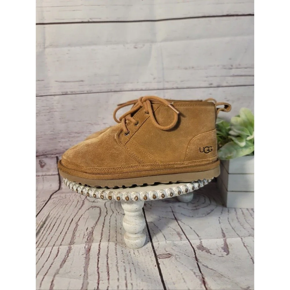 UGG Women's Neumel Tan Suede Lace-Up Shearling Chukka Boots 1094269 Size 6